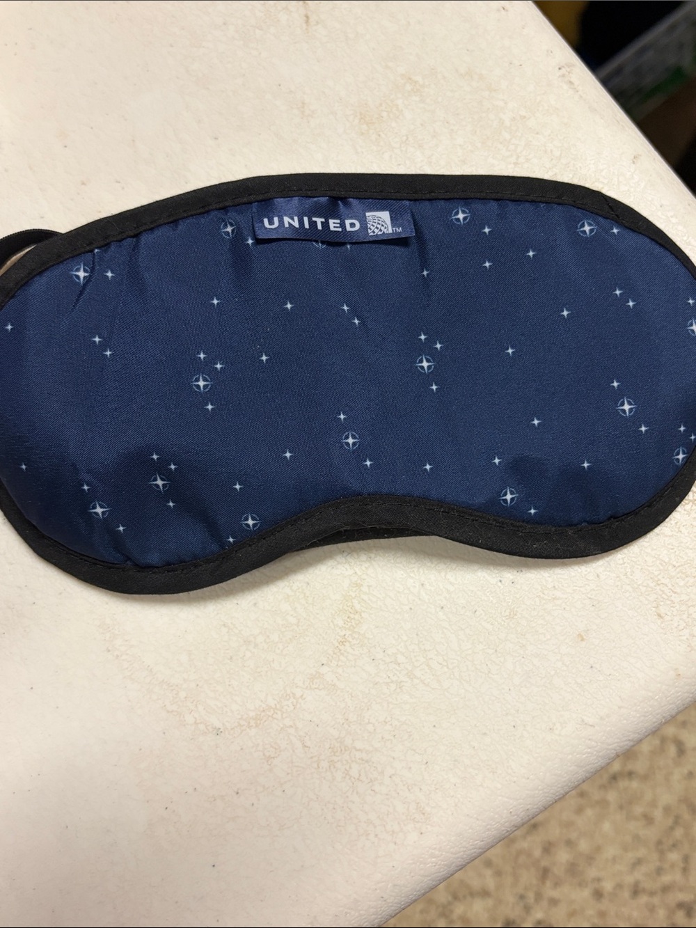 🔴 Blue Star Pattern Sleep Mask United Airways unisex